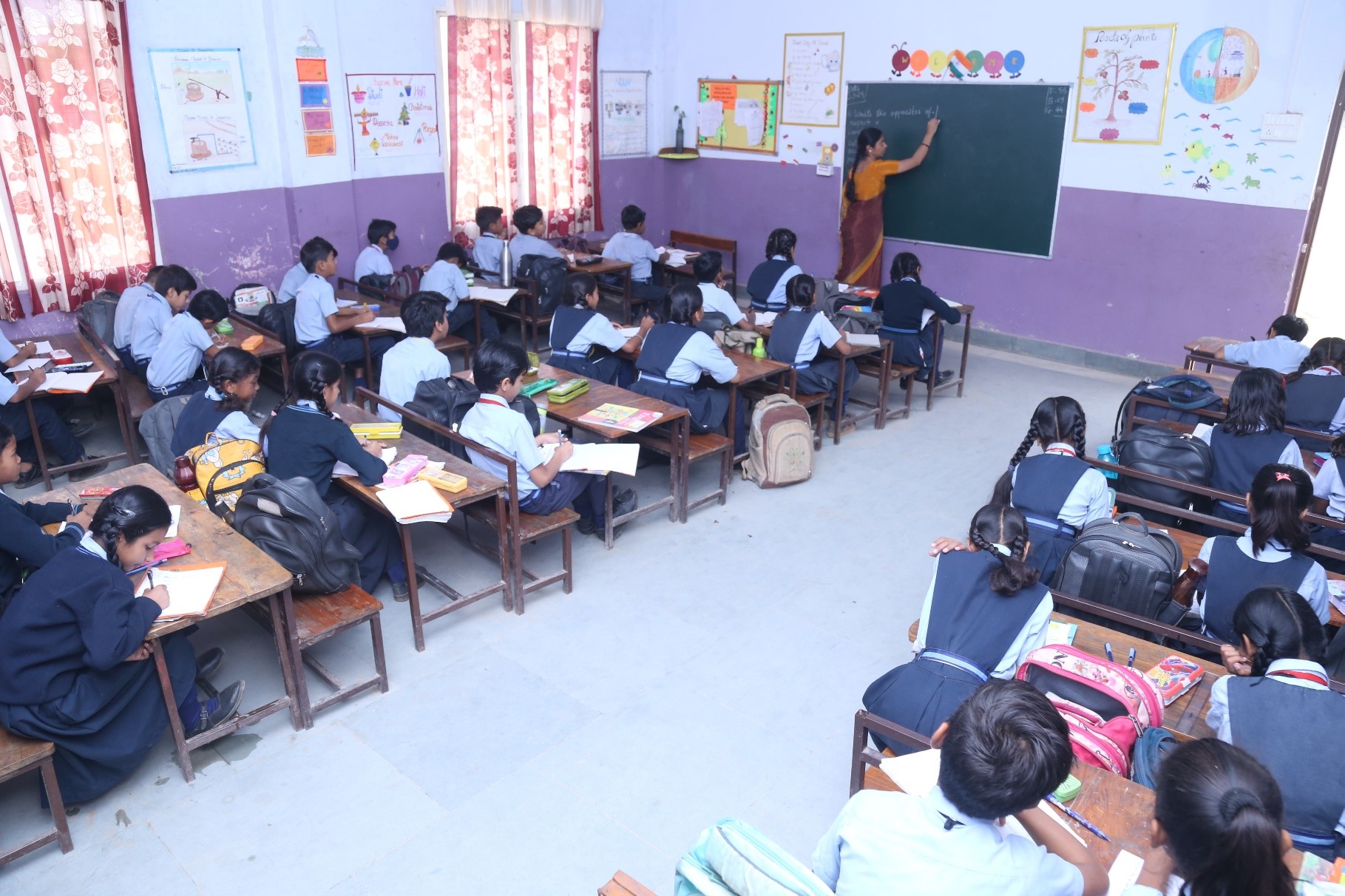 Sumitra Public School